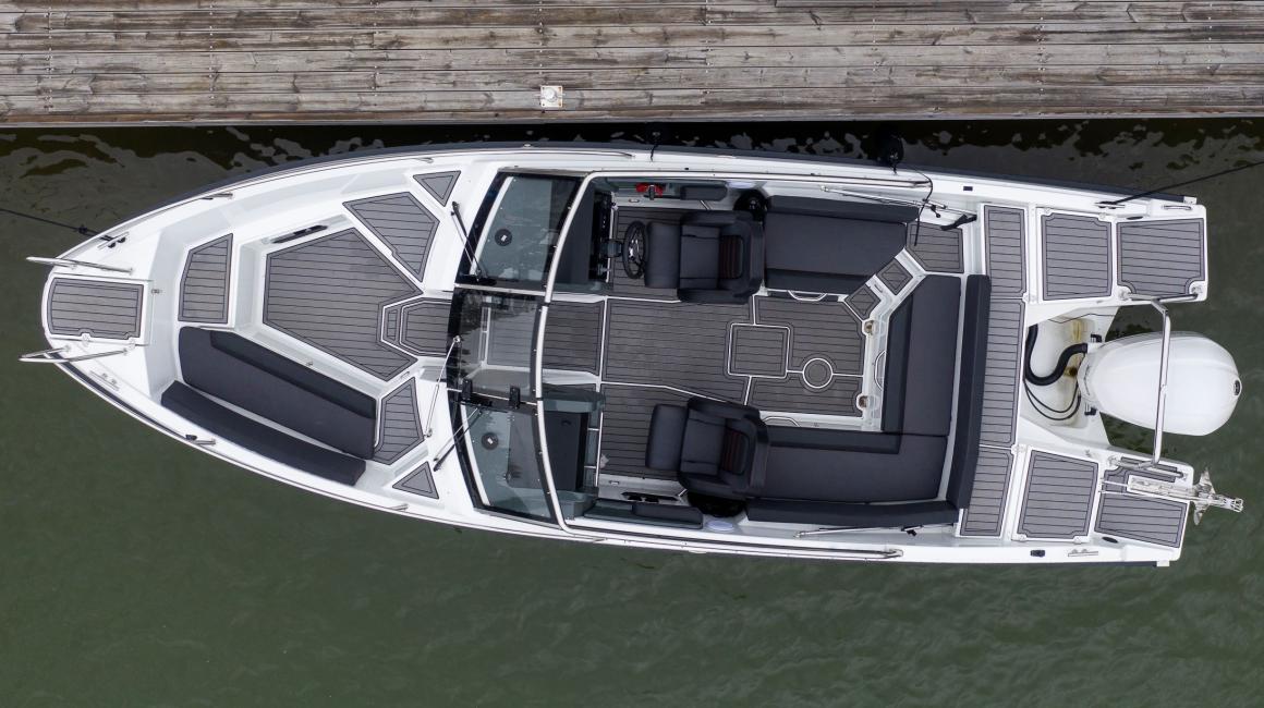 Yamarin Cross 75 BR layout