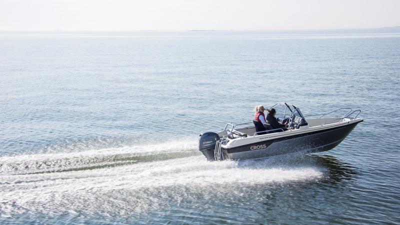 Cross 49 BR is suitable even for more experienced boater